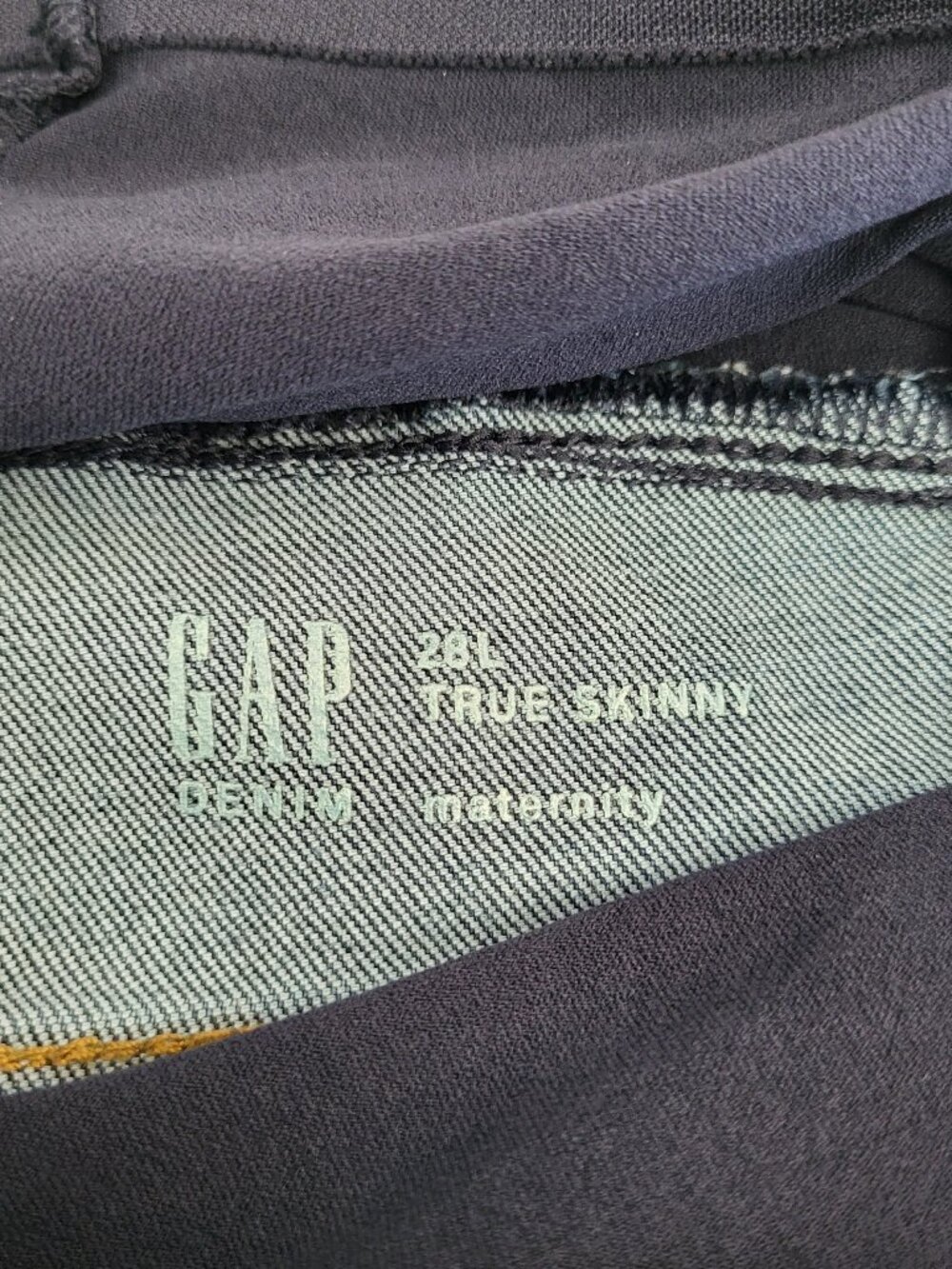 Gap Maternity 1969 True Skinny Jeans Size 28/6 Full Panel Stretch Denim